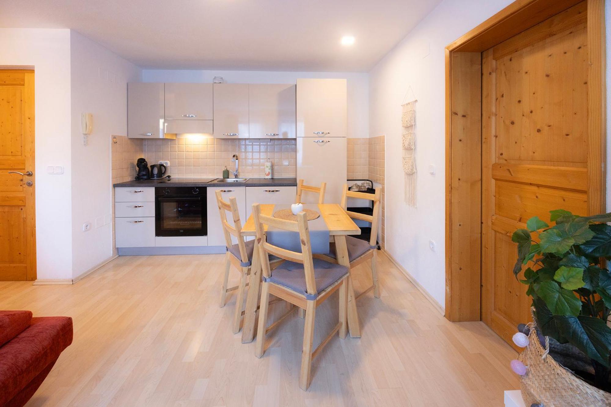 Apartmaji Anze クランスカゴーラ 部屋 写真