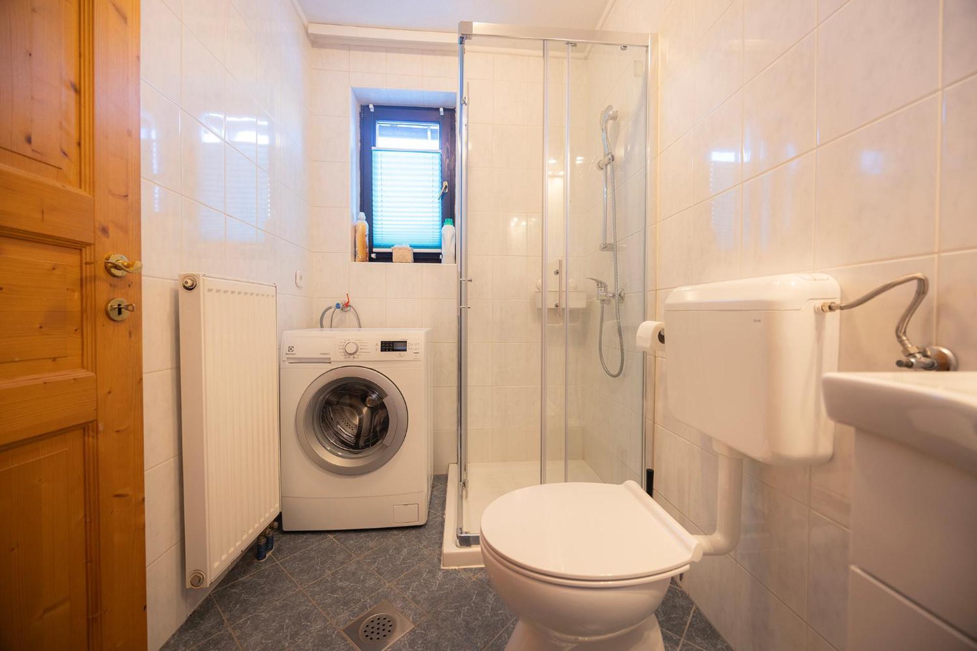 Apartmaji Anze クランスカゴーラ 部屋 写真