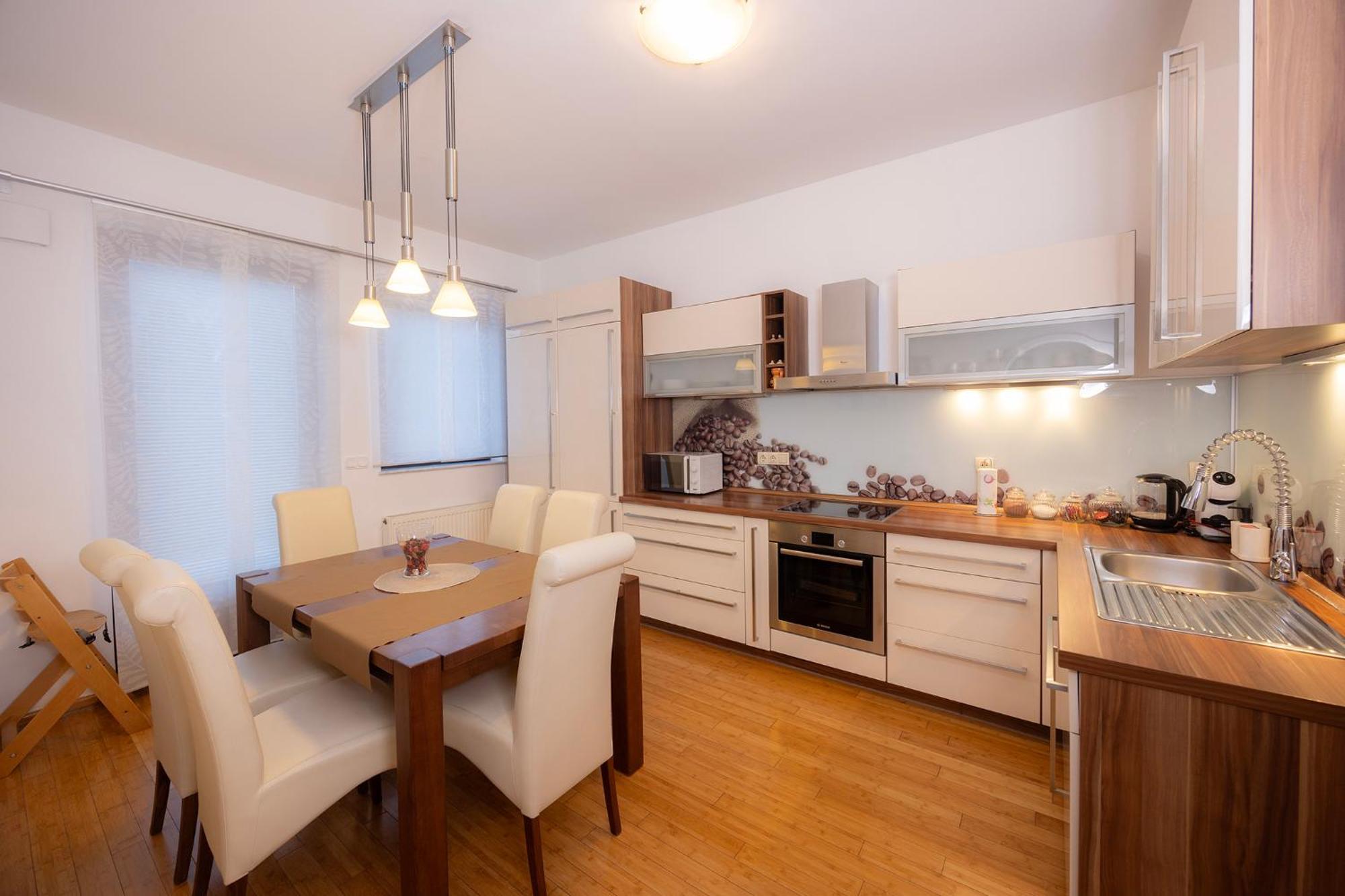 Apartmaji Anze クランスカゴーラ エクステリア 写真
